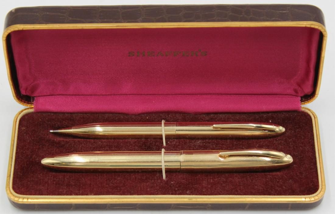JEWELRY. Sheaffer's 14kt Gold Pen and Pencil Set. (1 of 12)