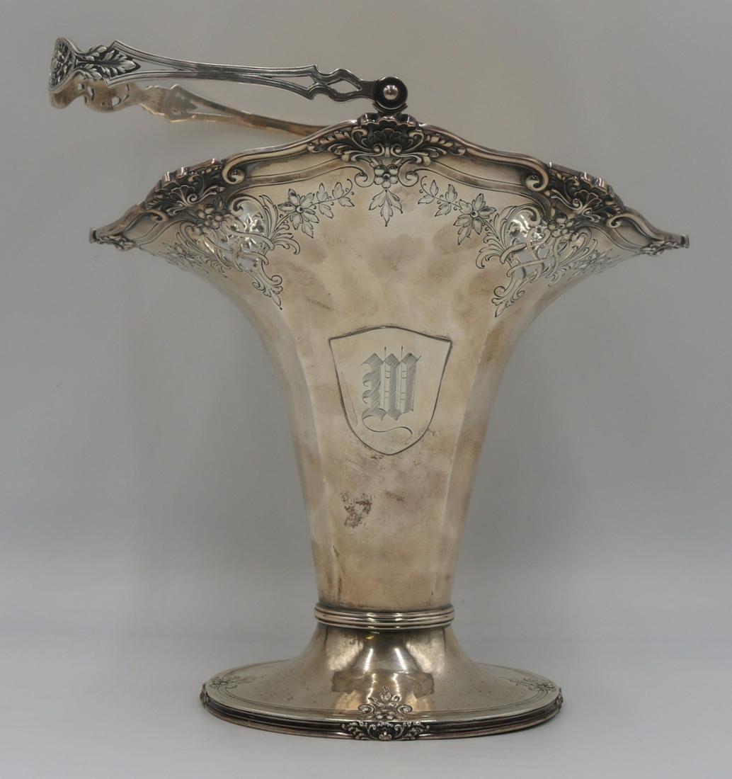 STERLING. Dominick & Haff Sterling Basket. (1 of 12)