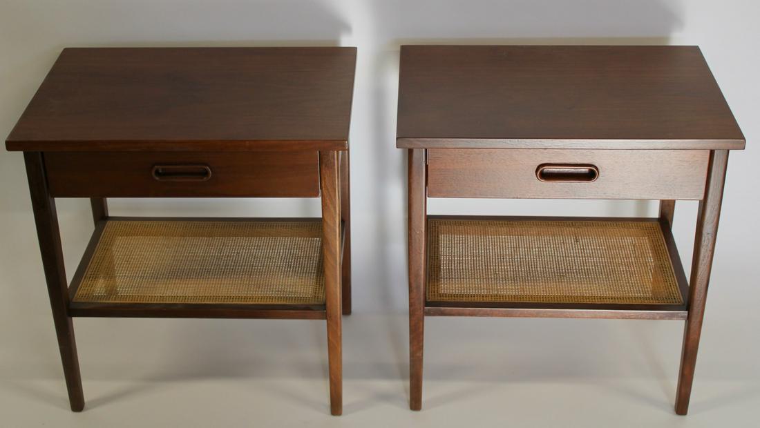 Midcentury Pair Of Danish Modern Night Stands. (1 of 4)