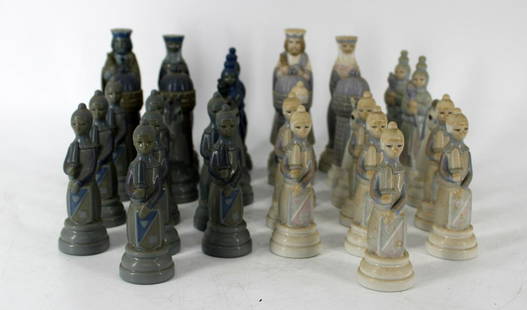 Lladro 32 Pcs Porcelain Chess Set: From a Westchester, NY estate. - Dimensions: Ranging from 5" h to 7" h