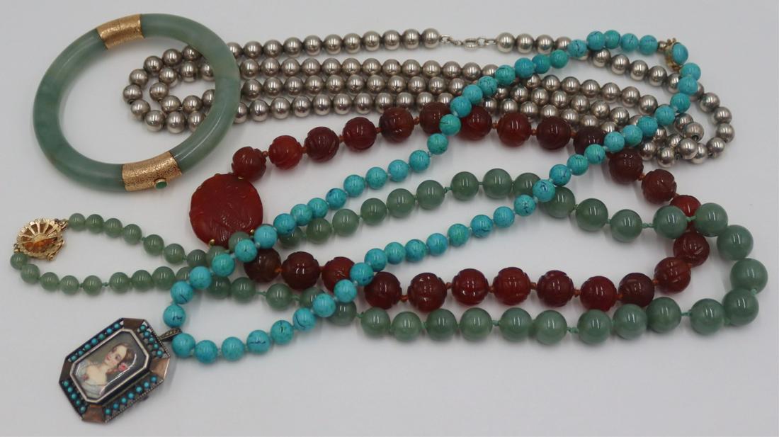 JEWELRY. 14kt Gold Jade Bracelet and Assorted (1 of 20)