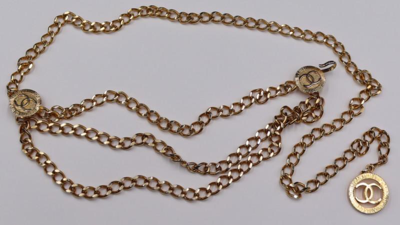 COUTURE. Vintage Chanel Chain Link Belt. (1 of 6)