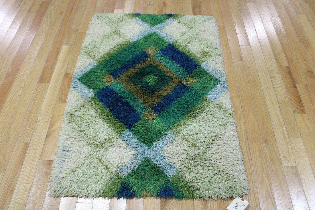 Midcentury Finnish Shag Pile Rug (1 of 7)
