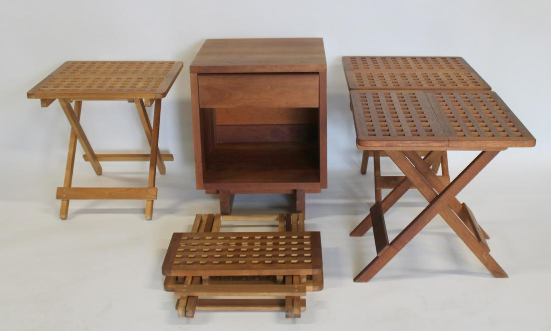 Group of Smith & Hawken Folding Tables & Vt. Stand (1 of 4)