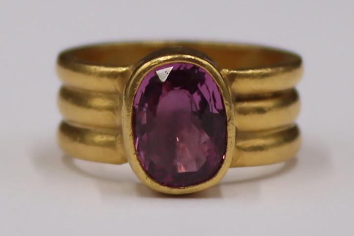 JEWELRY. High Karat Faceted Colored Gem Ring. (1 of 6)