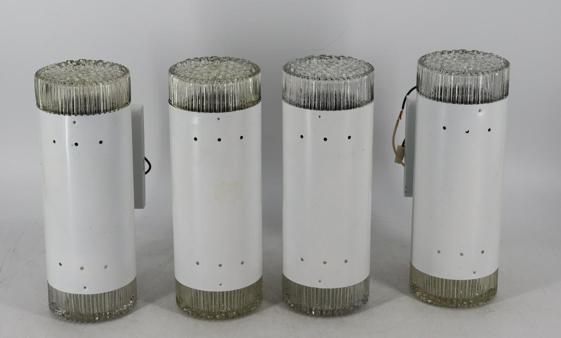 4 Midcentury Enameled Metal & Glass Sconces. (1 of 5)