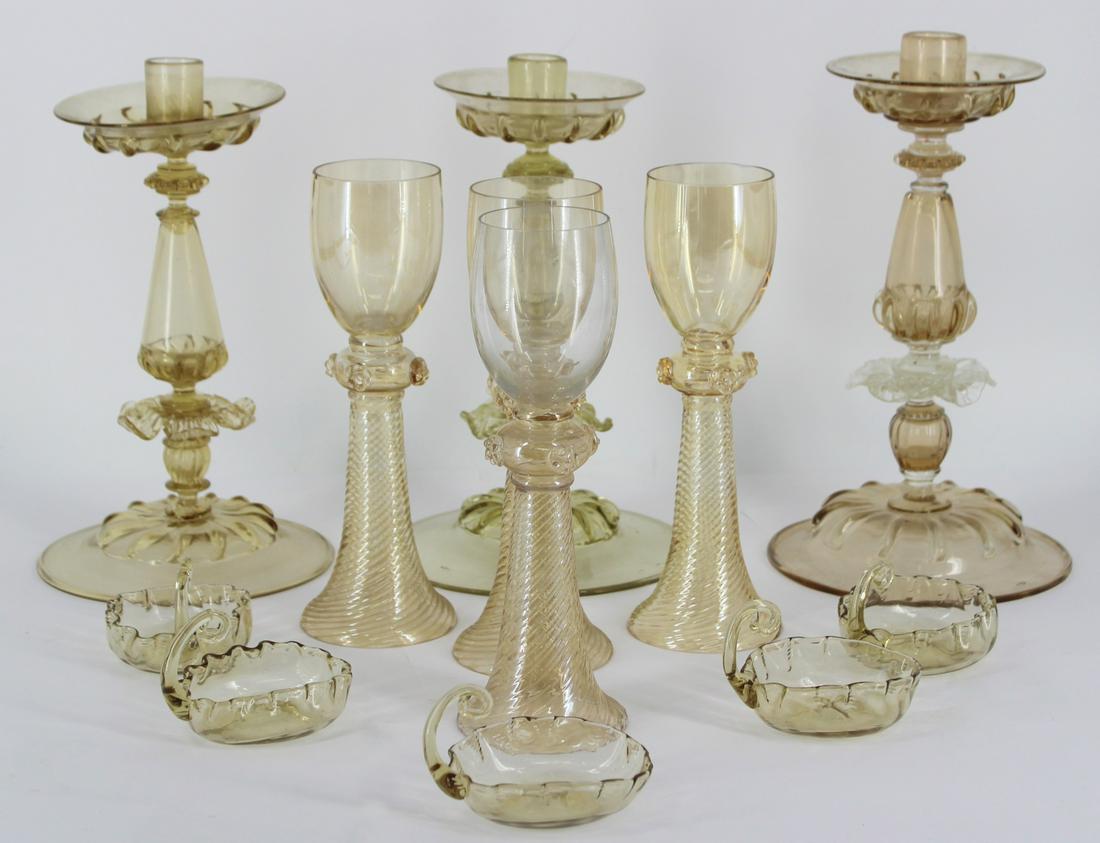 Lot of Assorted Midcentury Murano Glass Items. (1 of 14)