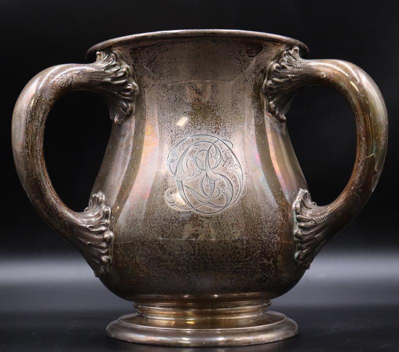 STERLING. Substantial Sterling Loving Cup. (1 of 13)