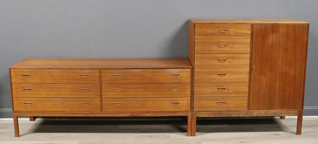 Danish Modern Teak Dresser & Chifferobe. (1 of 13)