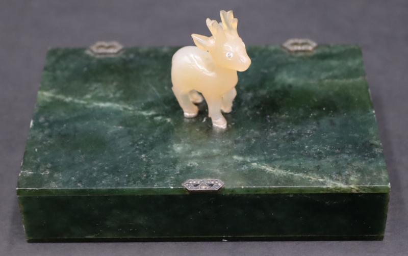 Agate Home & Décor for Sale at Auction Agate Home & Décor for Sale at Auction