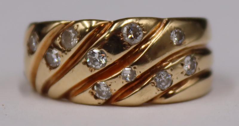 JEWELRY. Signed 14kt Gold and Diamond Ring. (1 of 7)