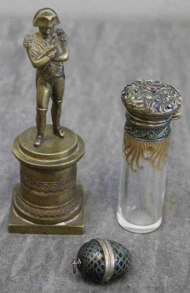 Lot of 3 Pieces Including an Egg, Bottle and: Napoleon. From a NYC location. Dimensions: Range in height from 1" - 5.5" high.