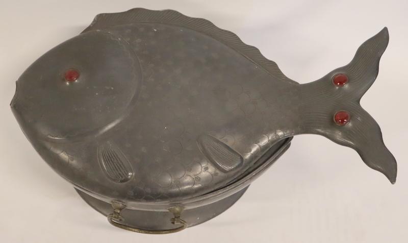 3 Pc. Signed Chinese Export Pewter Fish Form Bowl. (1 of 10)