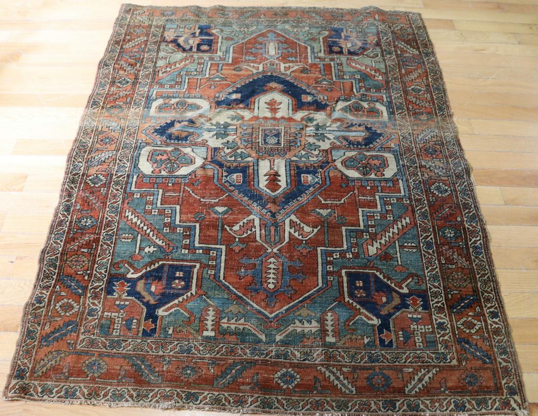 Antique & Finely Hand Woven Heriz style Carpet. (1 of 5)