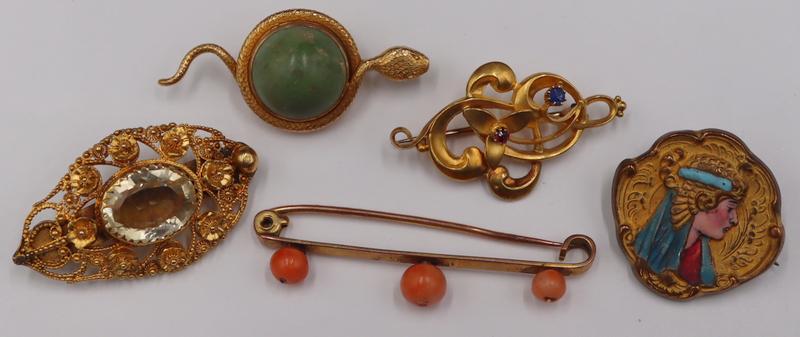 JEWELRY. Antique Gold Jewelry Grouping. (1 of 13)