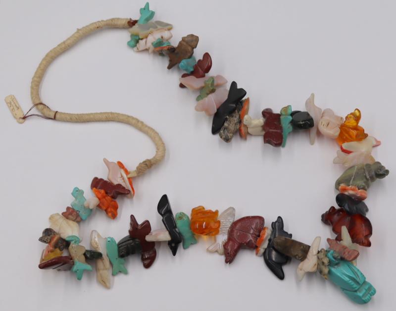 JEWELRY. Large Navajo? Carved Fetish Necklace. (1 of 11)