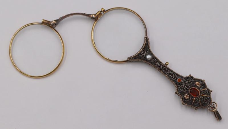 JEWELRY. Color Gem, Pearl, Silver and 14kt Gold (1 of 10)