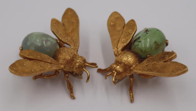 JEWELRY. Pair of 18kt Gold and Cabochon Bee (1 of 8)