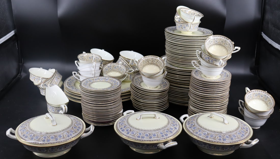 Large Lot Of Royal Worcester "Lady Evelyn" (1 of 5)