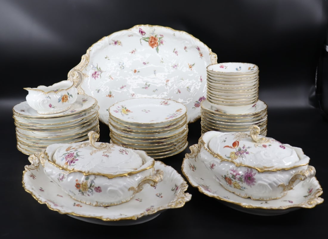 Large Set G. D. & Co Limoges Porcelain Dinner Ware (1 of 5)