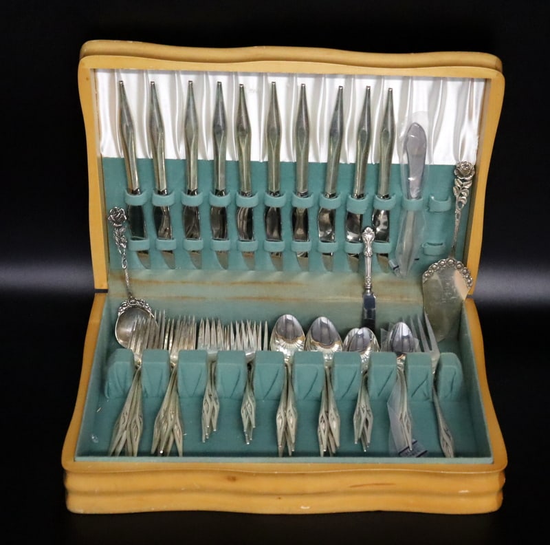 STERLING. Wallace Dawn Mist Sterling Flatware (1 of 9)