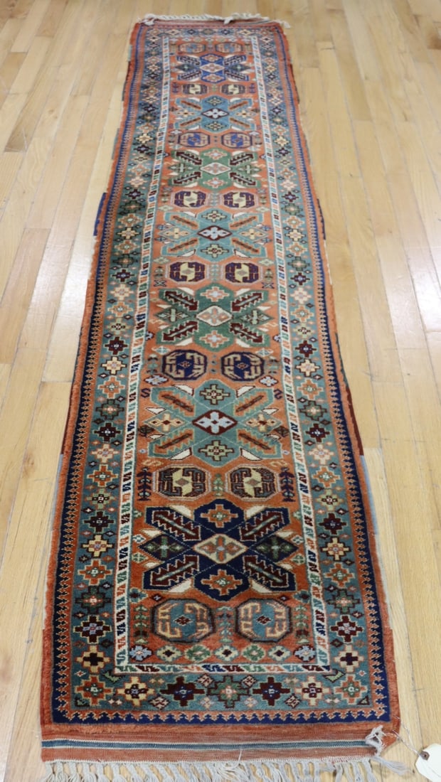 Vintage And Finely Hand Knotted Runner. (1 of 6)