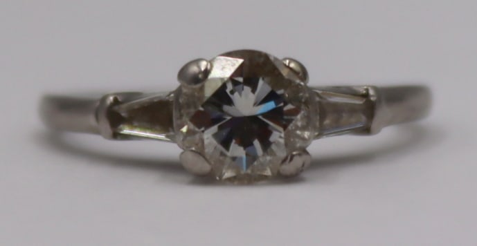 JEWELRY. GIA 1.06ct Diamond and Platinum Ring. (1 of 8)