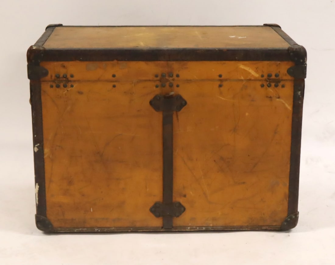 Louis Vuitton Steamer Trunk. (1 of 20)