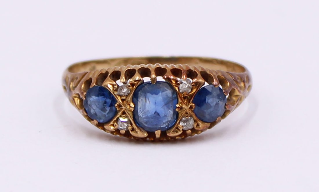 JEWELRY. Antique Diamond and Sapphire Ring. (1 of 10)