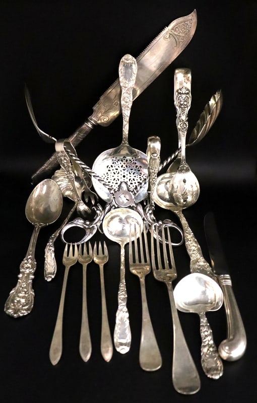STERLING. Assorted Grouping of Tiffany & Co.: and Reed & Barton Sterling Serving Pieces. Including (1) Tiffany & Co. Chrysanthemum solid fluted bowl cream ladle - approx. 7"; (1) Tiffany & Co. Chrysanthemum solid gravy ladle - ap
