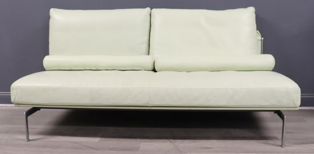 Antonio Citterio for B&B italia "Diesis" Sofa (1 of 8)
