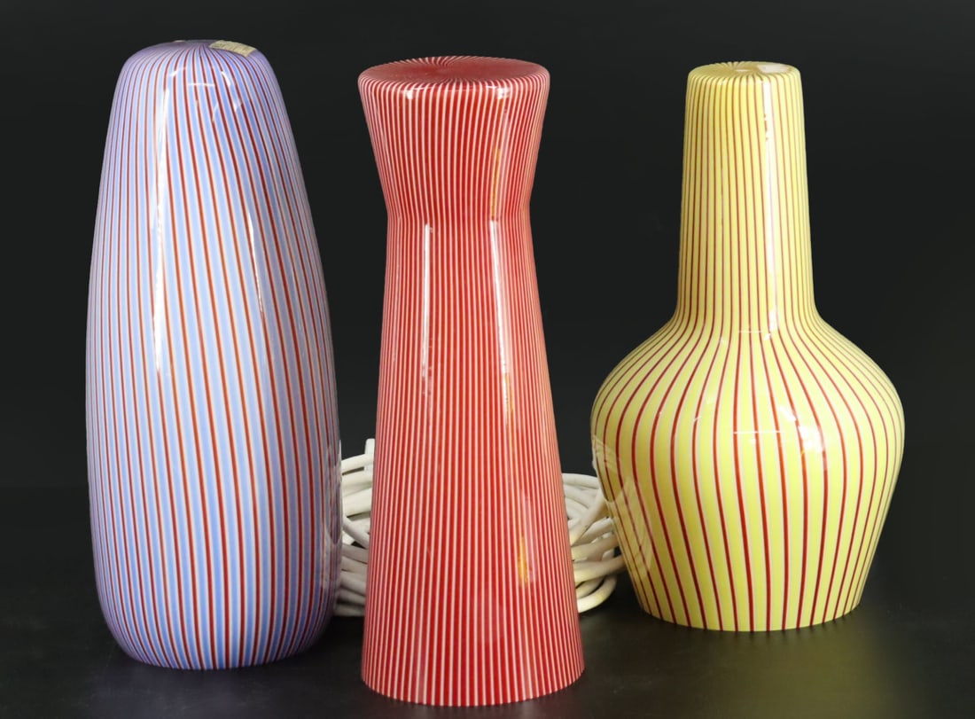 (3) Venini Glass Pendant Light Fixtures. (1 of 9)