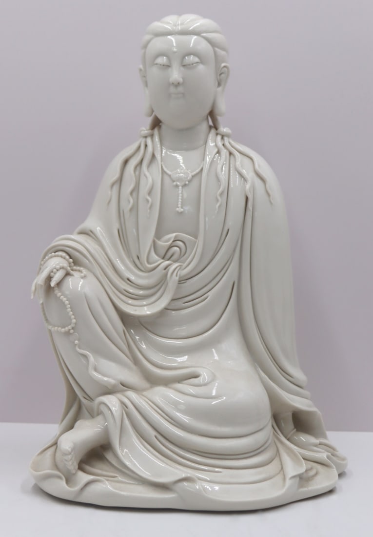 20th C Signed Chinese Blanc de Chine QuanYin. (1 of 8)