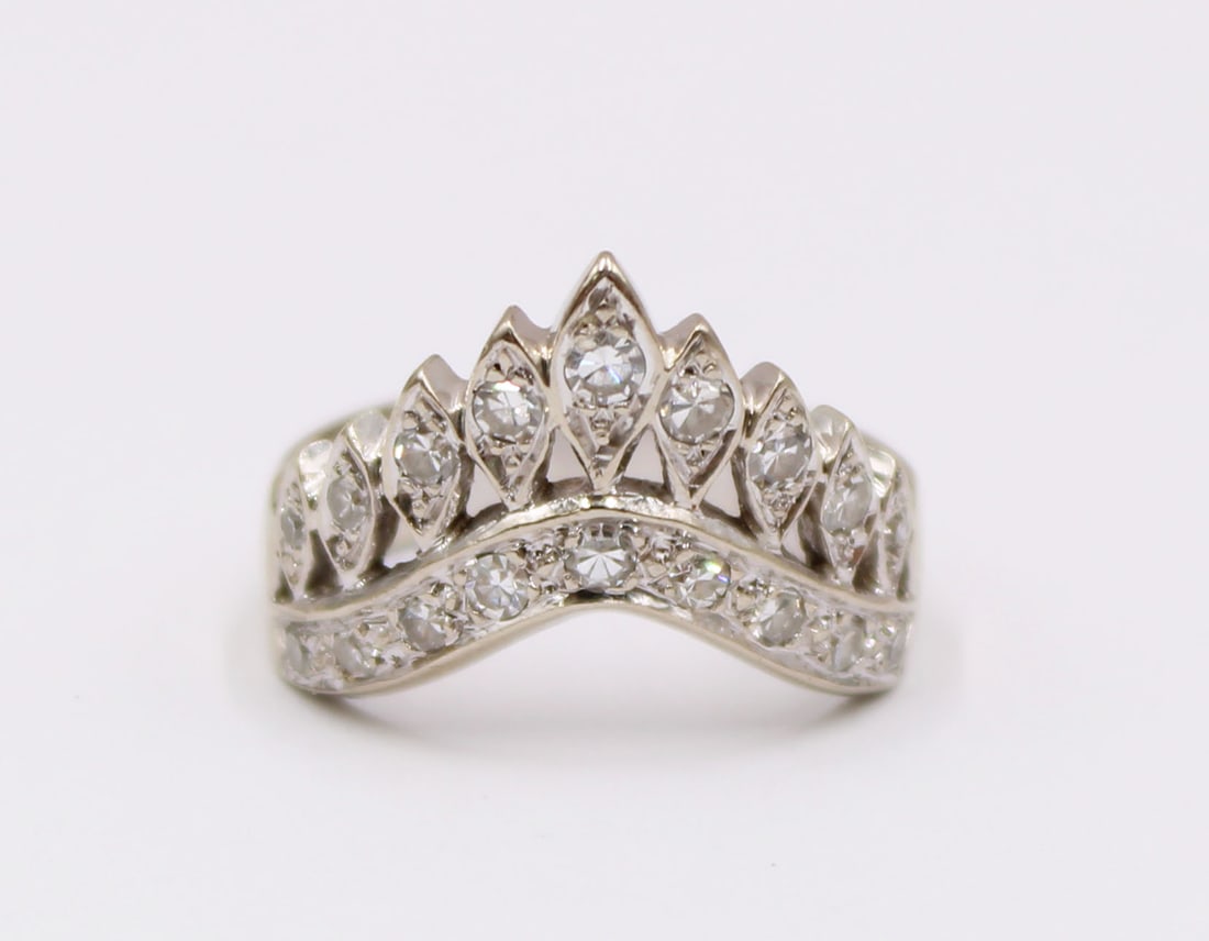 JEWELRY. Harold Freeman 14kt Gold and Diamond (1 of 8)