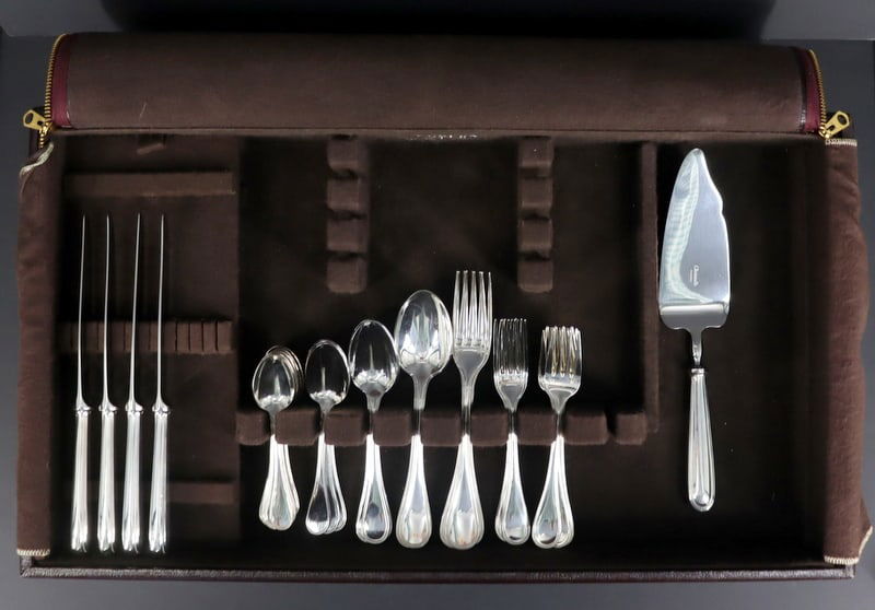 SILVERPLATE Christofle Perles Flatware Service. (1 of 19)