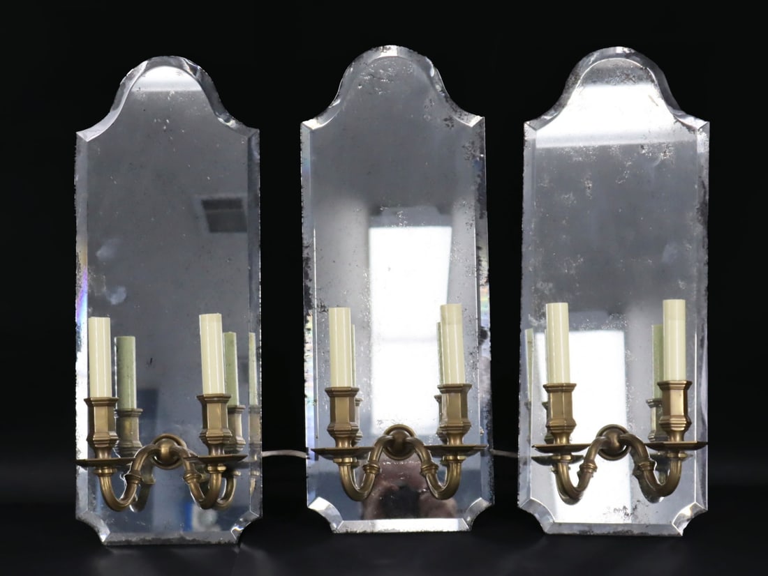 A Vintage Set Of 3 Beveled Mirrored Sconces. (1 of 5)