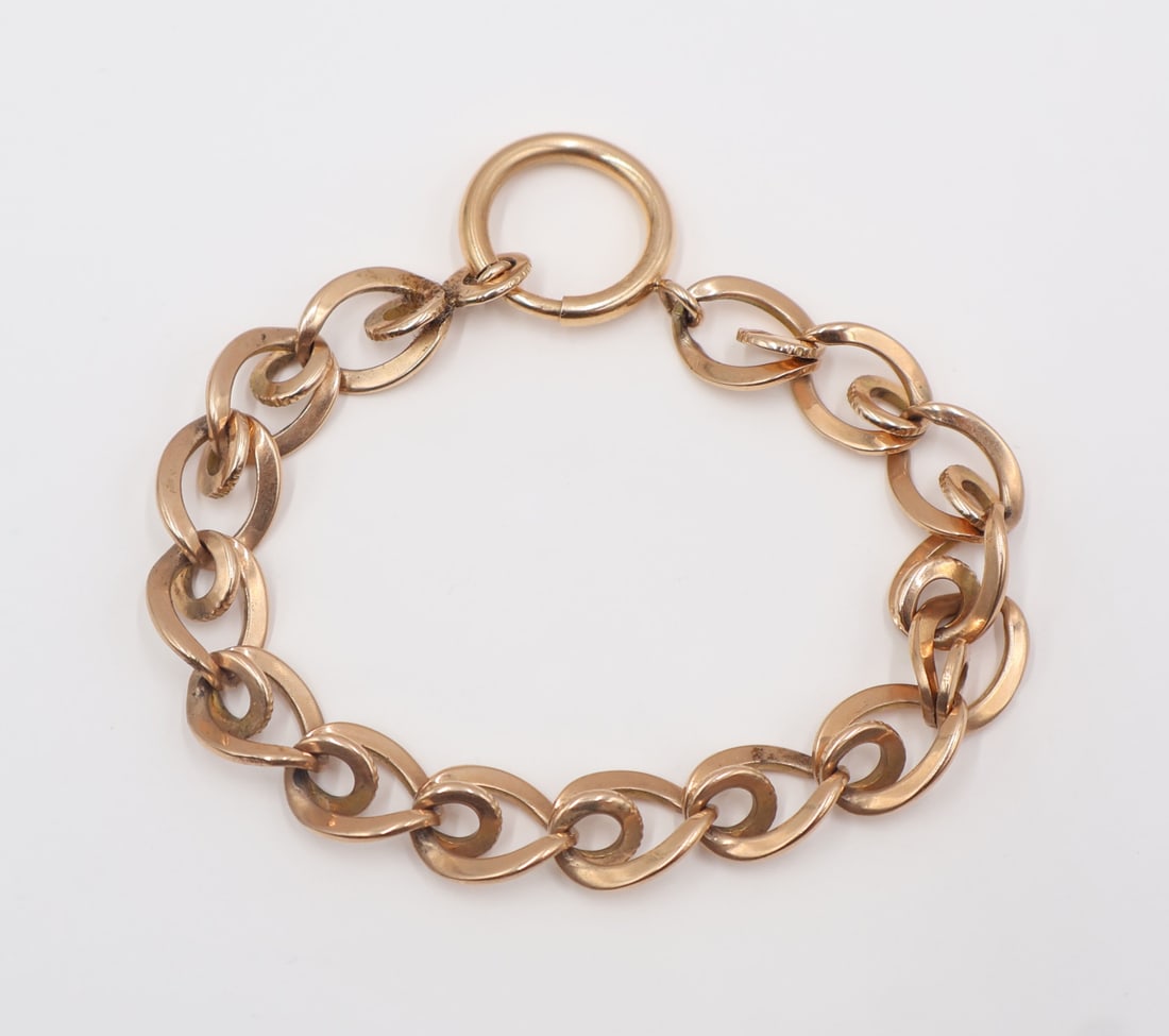 JEWELRY. Yellow Gold Large Chain Bracelet. (1 of 5)