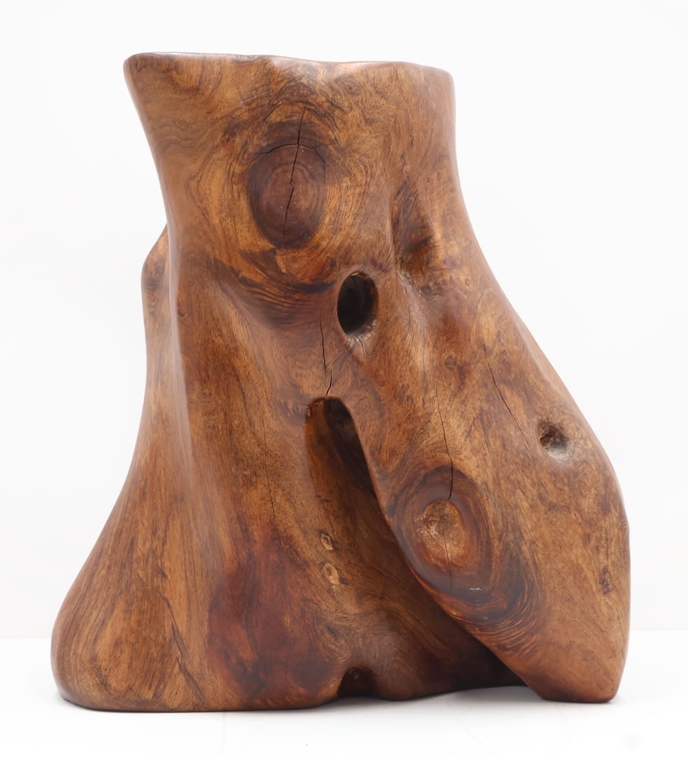 Ex-Skinner Chinese Huanghuali Brush Pot. (1 of 8)