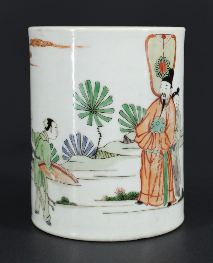 Chinese Famille Verte Brush Pot.: A Chinese 18th century? Famille Verte brush pot displaying a scholar and servant in a garden being addressed by another servant with a basket. Apparently unmarked. From a Harrison, NY estate. Dimensio
