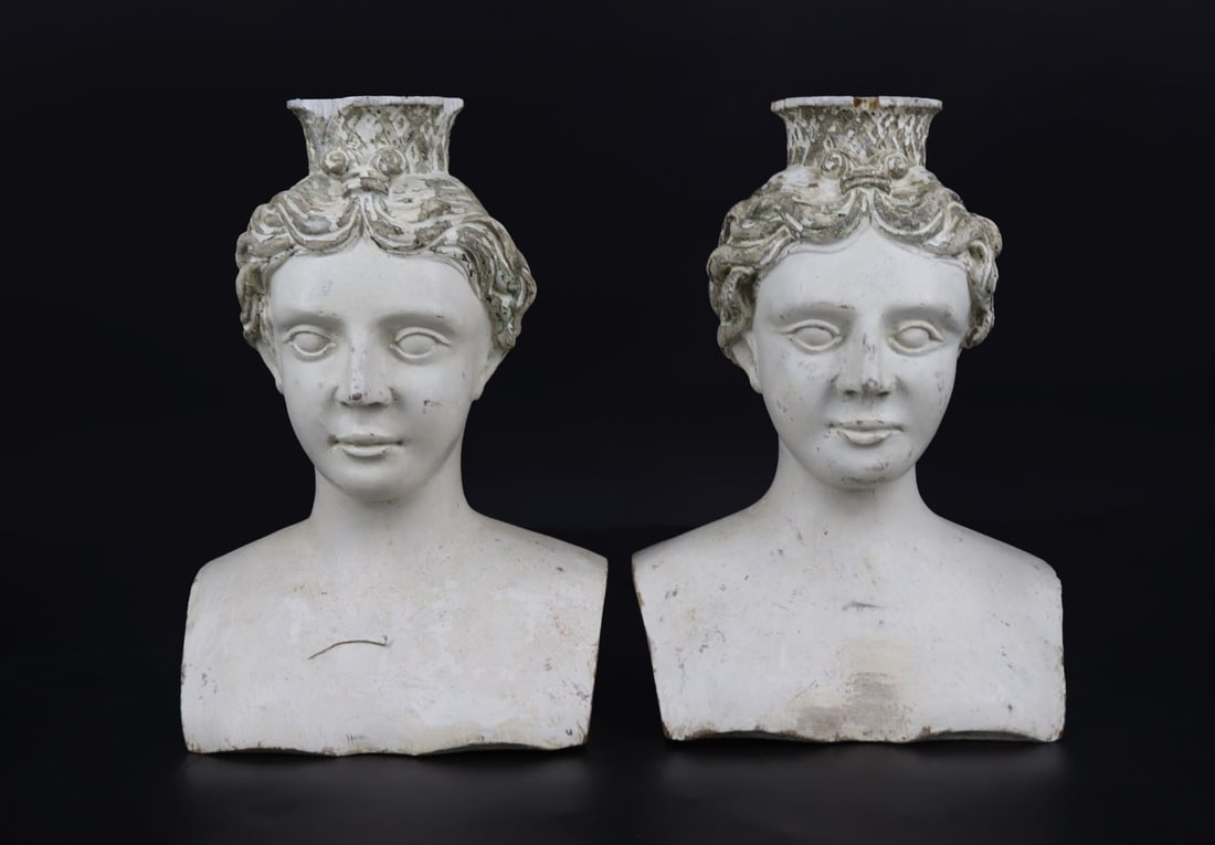 2 Carved & White Painted Architectural Busts. (1 of 8)