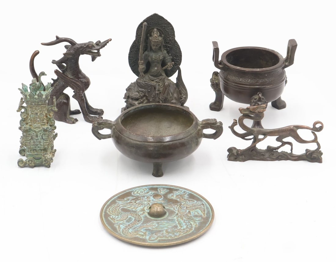 Grouping of Chinese Bronzes. (1 of 14)