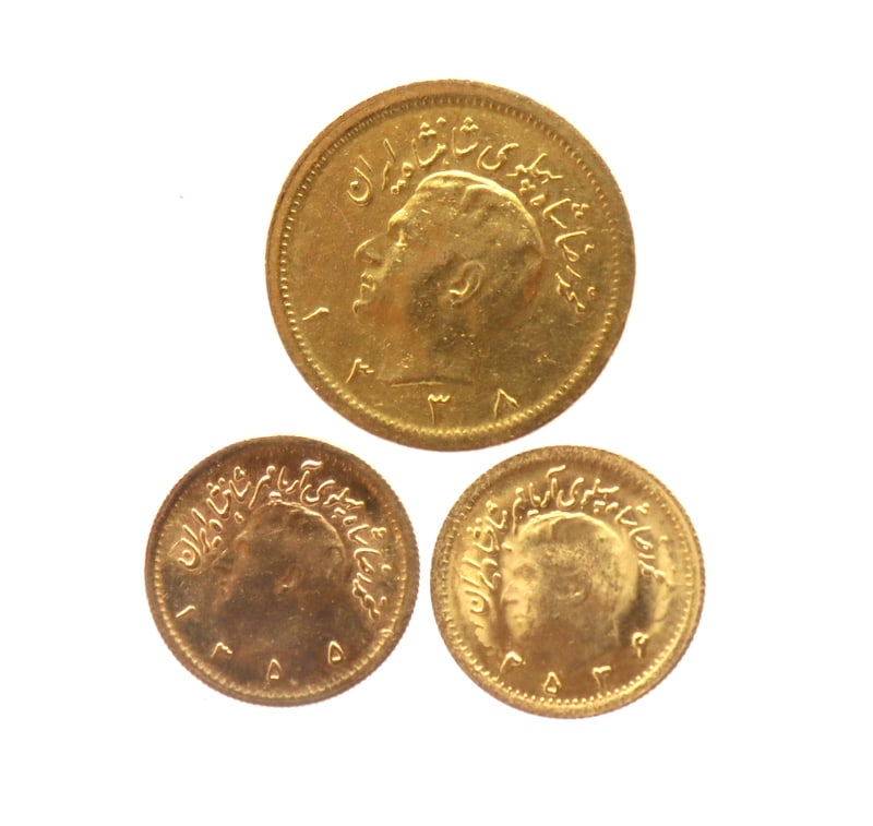 NUMISMATICS. (2) ¼ Pahlavi and (1) 1 Pahlavi Gold: Coins. Including a SH1355 (1976) and a MS2536 (1977) 1/4 Pahlavi Iran (Persian) Mohammad Reza Pahlavi gold coins each struck in .900 fine gold. Accompanied by (1) SH1338 (1959) Pahlavi Iran (Persian)