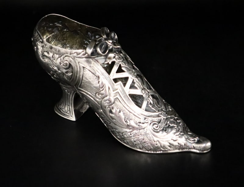 SILVER. German Hanau Silver Figural Pincushion. (1 of 12)