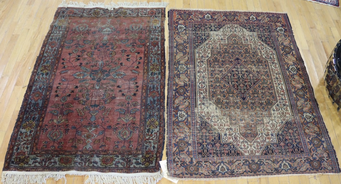 2 Antique And Finely Hand Knotted Carpets. (1 of 12)