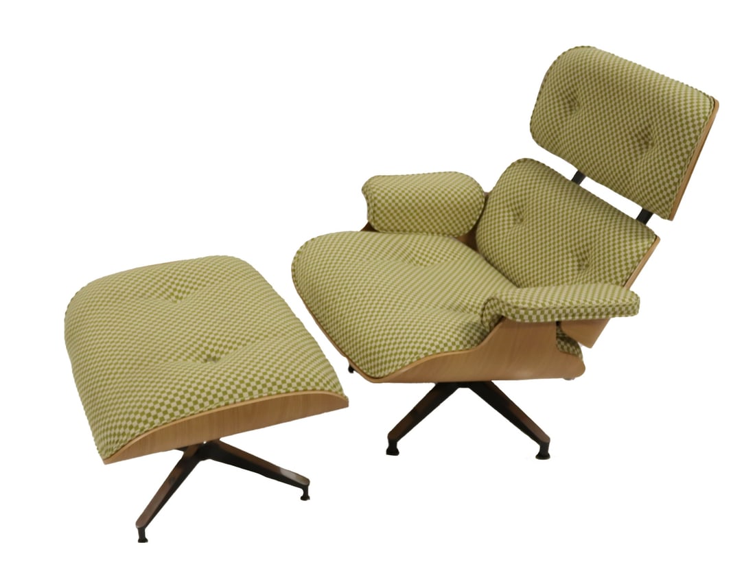Knoll Charles & Ray Eames Lounge Chair & Ottoman (1 of 9)
