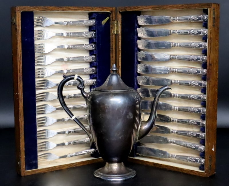 STERLING. Assorted Sterling Hollowware & Flatware (1 of 11)