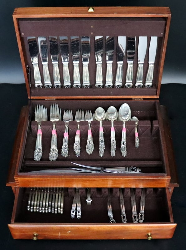 STERLING. Georg Jensen Acorn Sterling Flatware (1 of 18)