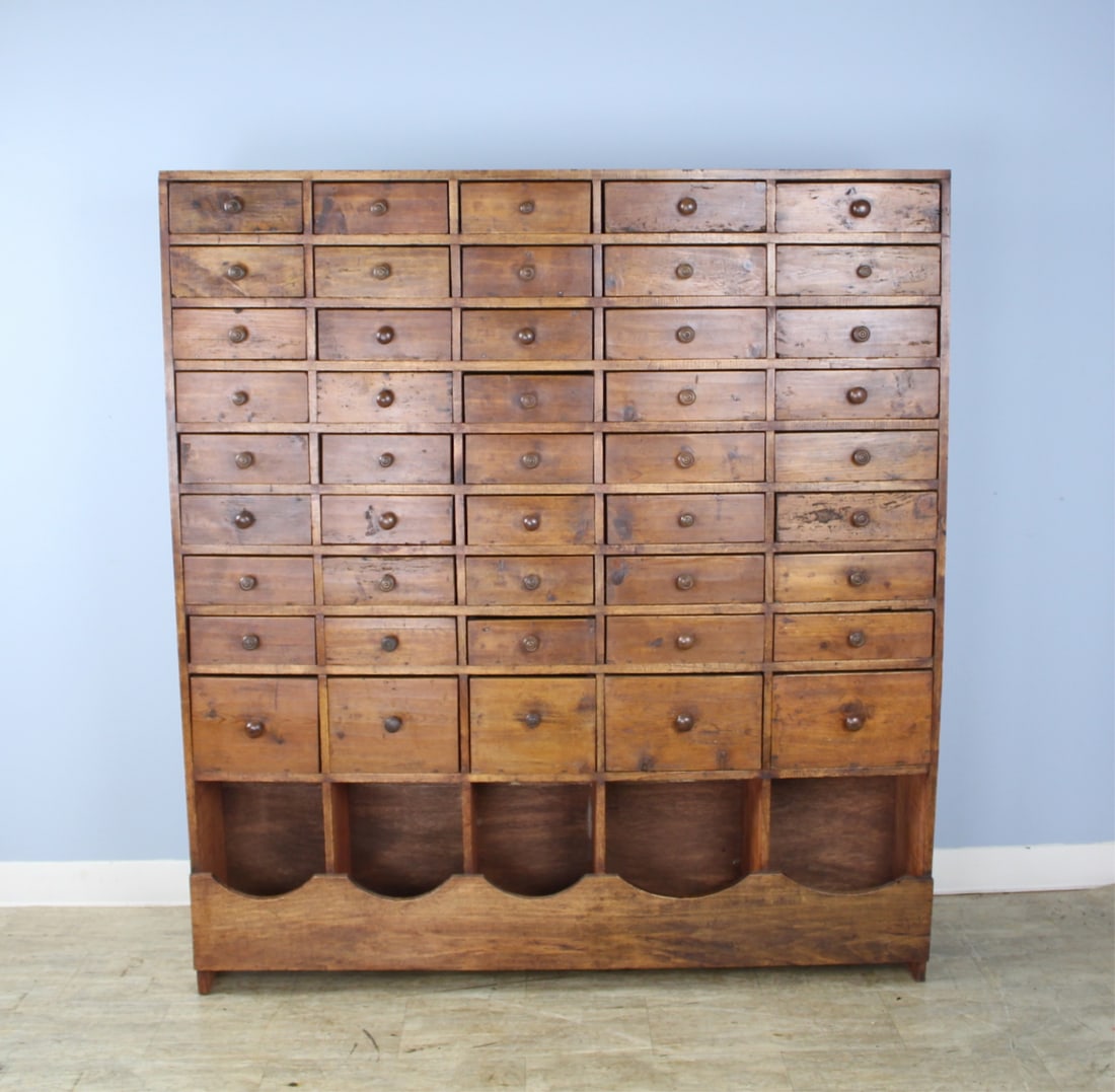 Large Bank of Antique Drawers in Pine. (1 of 8)