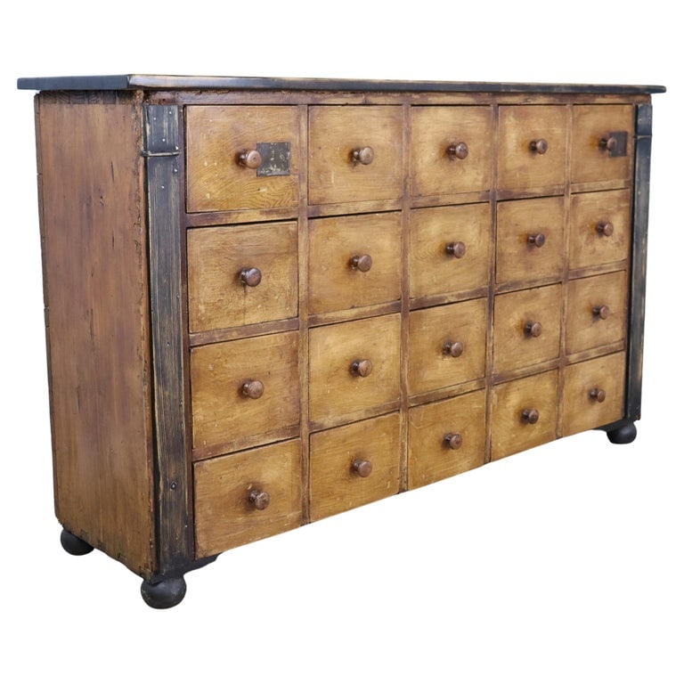 Large Bank of 20 Drawers, Original Paint. (1 of 9)