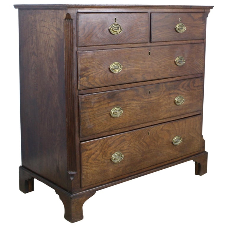Early Welsh Country Oak Chest with Crossbanded Top (1 of 12)
